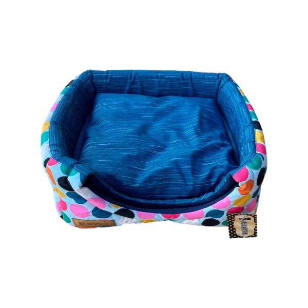 Caminha Toca Pet para Cachorro mod Quadrada Impermeável Luppet G na cor  Azul Mesclado e Bolas Coloridas