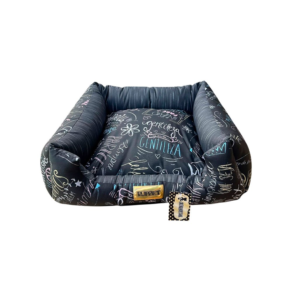 15396761510-038.jpg Caminha Pet para Cachorro mod Retangular Impermeável Luppet GG na cor Preta com Escritas - Imagem 1